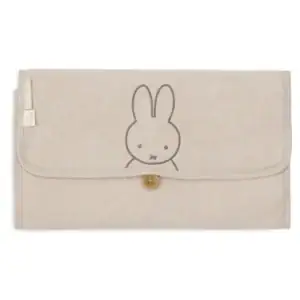 Baby verschoningsmat met Miffy badstof in nougat, zacht en comfortabel.