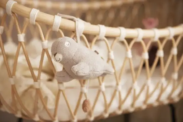Muziekhanger Deepsea Seal voor babybedje, zacht en rustgevend geluid. Perfect voor ontspanning en sl.