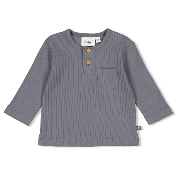 Grijze ribgebreide baby shirt met lange mouwen en knoopsluiting.